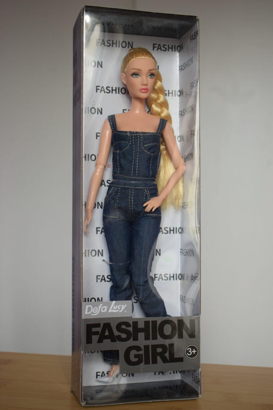 Defa Lucy Fashion Girl Gold Blonde Doll